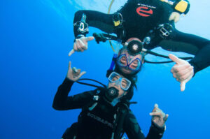 Want to be a PRO in scuba diving? Become a PADI Divemaster